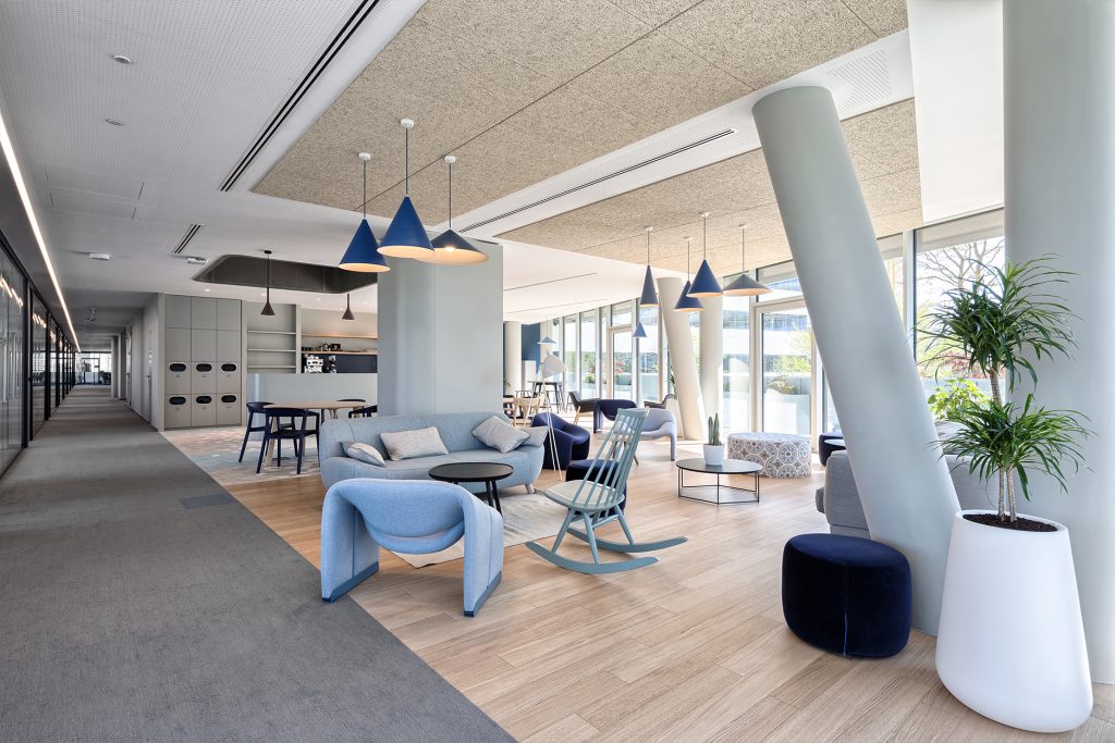 blue breakout area for informal meetings Nordeus office interior